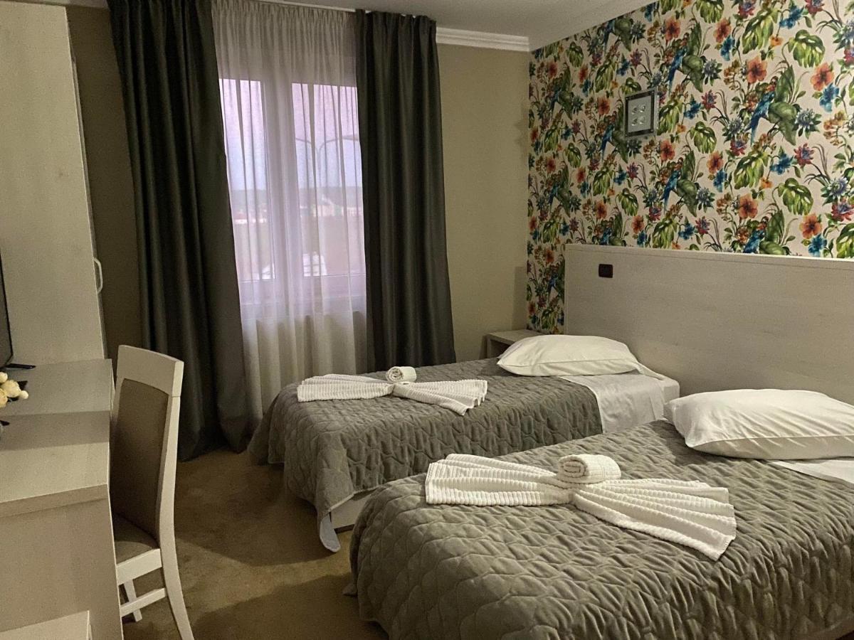 Grand Master Hotel Dej Extérieur photo
